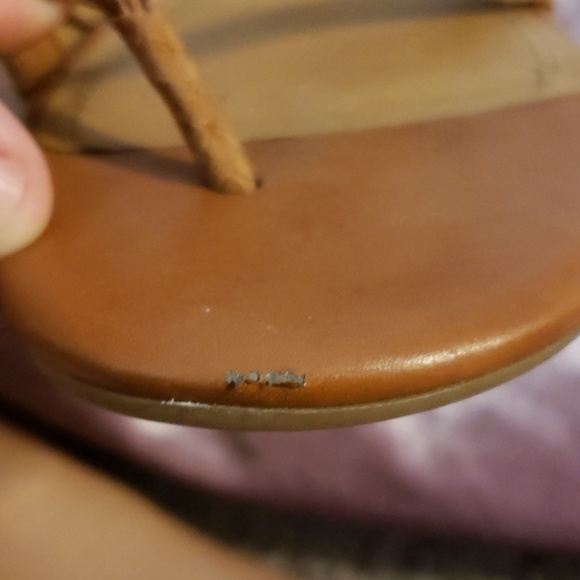 Gianni Bini brown flower sandals - Picture 3 of 4